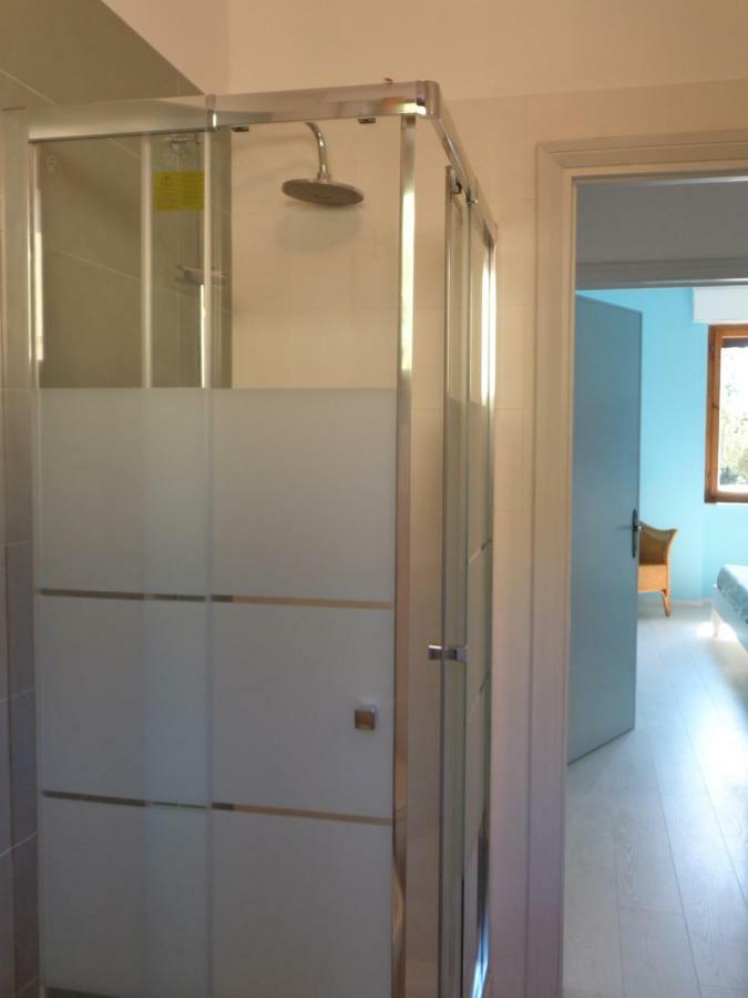 La Casa Di Nina Appartement Quercianella Buitenkant foto