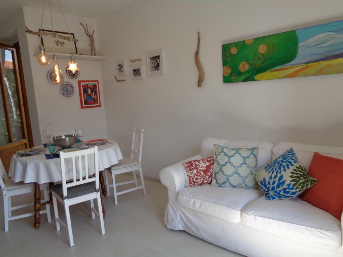 La Casa Di Nina Appartement Quercianella Buitenkant foto