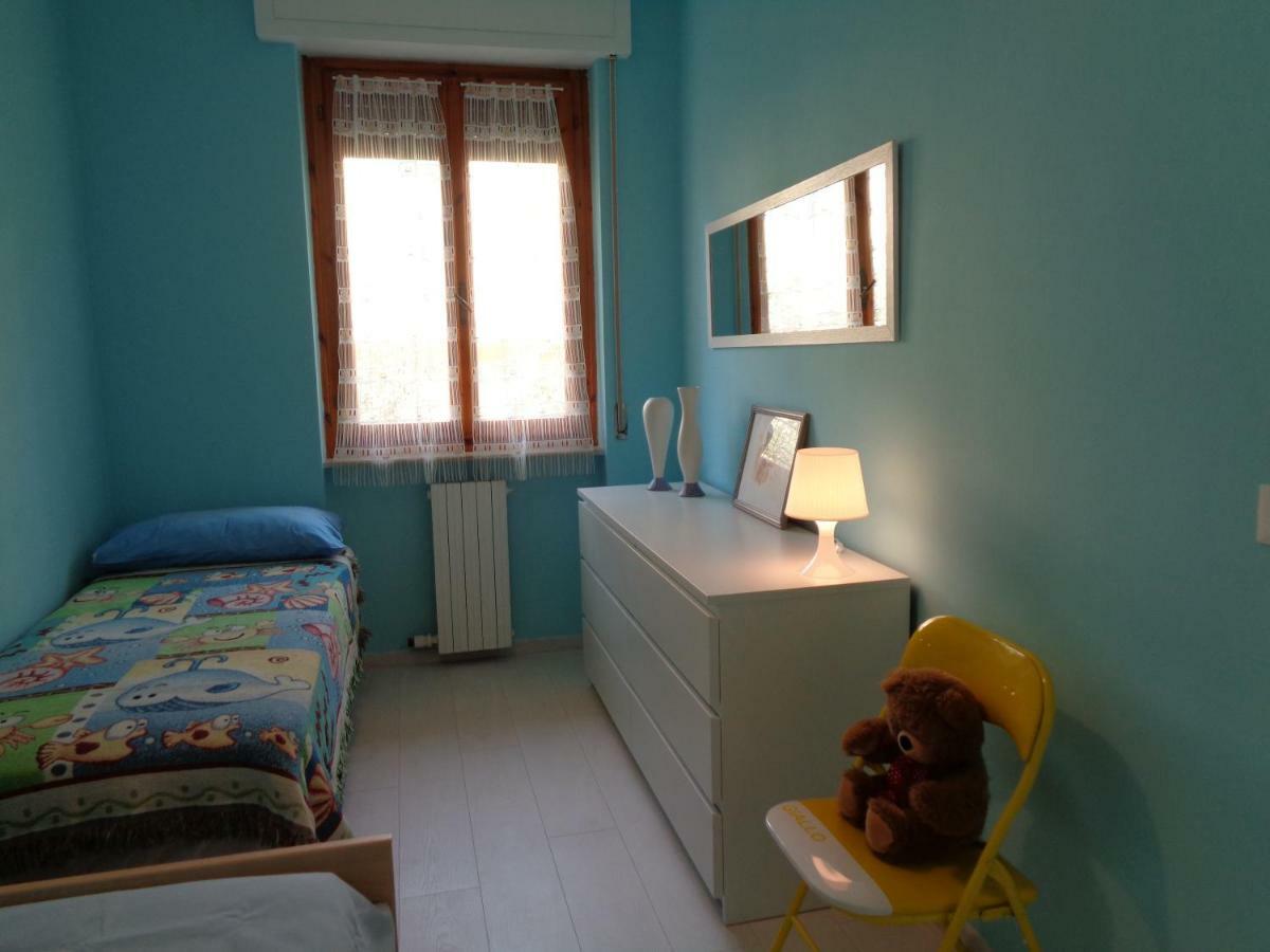 La Casa Di Nina Appartement Quercianella Buitenkant foto